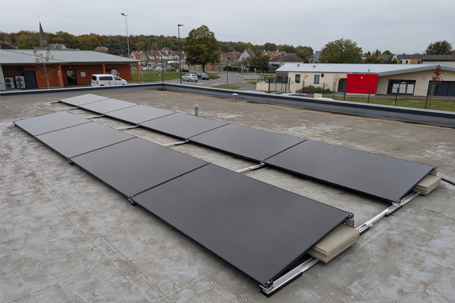 panneaux solaires pavillon